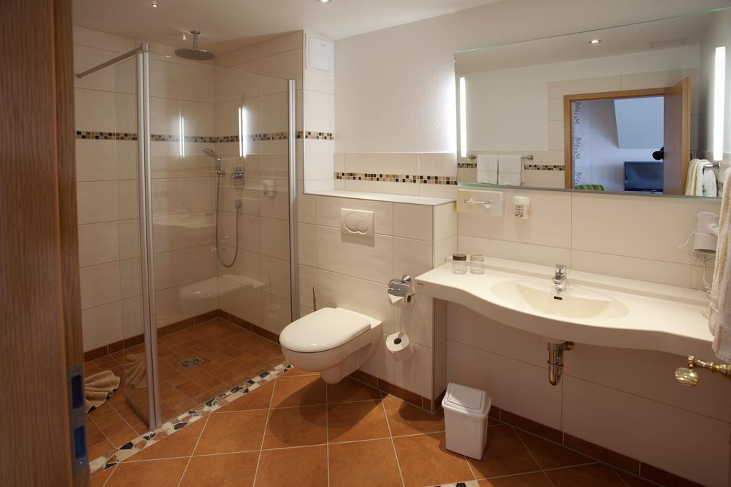 Landhotel Teuteberg Bad Arolsen Room photo